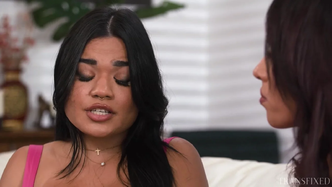 Transfixed Summer Col and Avery Lust Anal About Anal XXX